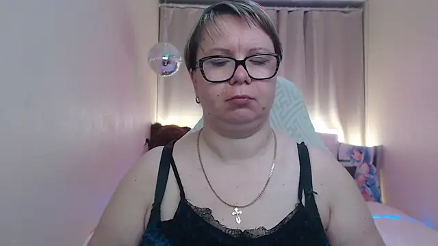 BonnnyBoobsy online show from May 27, 2026, 1:57 am