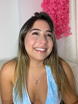 Snapshot of MelodyRey__ chatting on June 11, 2026, 2:53 am MelodyRey online show from June 11, 2026, 2:53 am