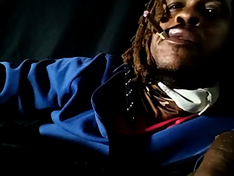 Snapshot of bustingyou chatting on March 21, 2026, 5:01 am bustingyou online show from March 21, 2026, 5:01 am