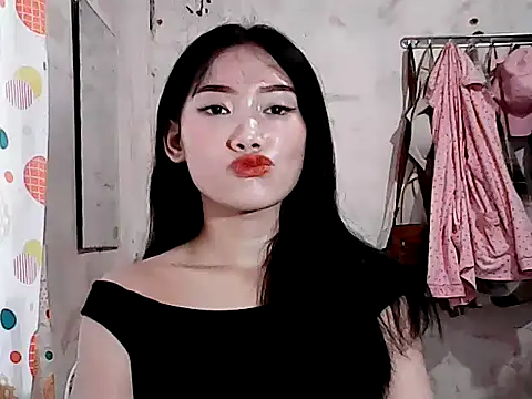Snapshot of lovelybabyxx chatting on August 8, 2026, 7:21 am lovelybabyxx online show from August 8, 2026, 7:21 am