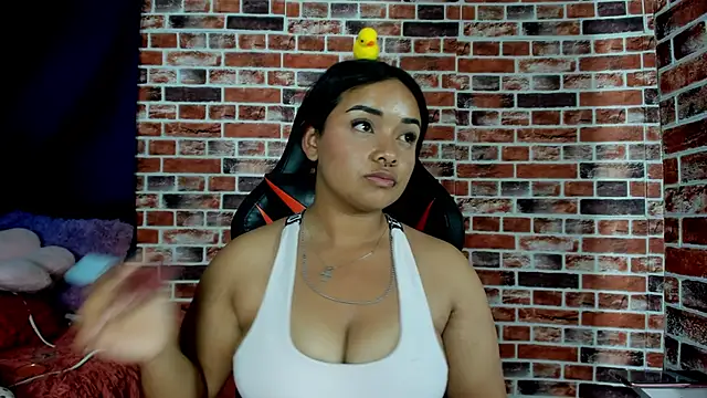 SofiiaCutee online show from May 20, 2026, 3:45 am