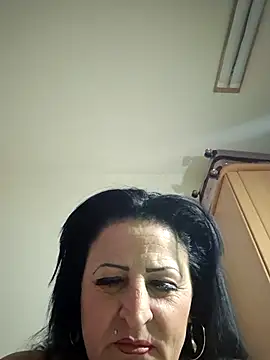 Alexisbaba12 online show from April 22, 2026, 8:43 pm