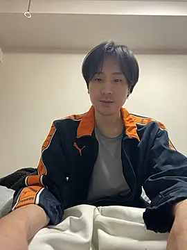 youta200 online show from April 24, 2026, 4:20 pm