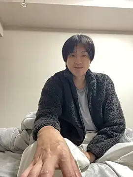 youta200 online show from May 6, 2026, 5:29 pm