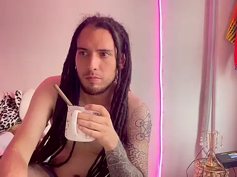 Snapshot of DreadObsessionxX chatting on June 30, 2026, 2:40 pm DreadObsessionxX online show from June 30, 2026, 2:40 pm