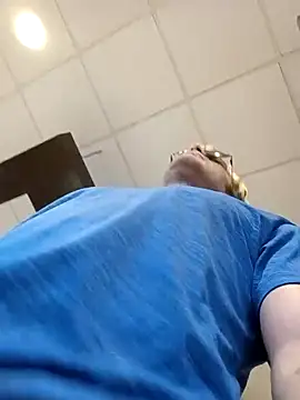 Zeppfann3377 online show from April 1, 2026, 11:33 am