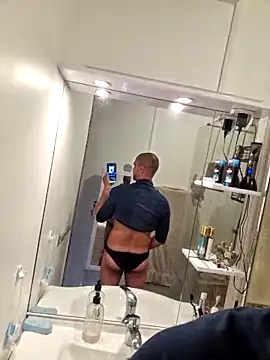 Justfunfree online show from March 30, 2026, 2:29 pm