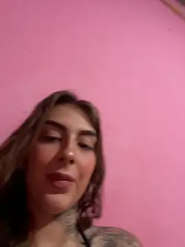 miiabellovic online show from April 24, 2026, 3:25 pm