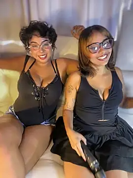 LeylaKnox online show from June 3, 2026, 7:08 pm