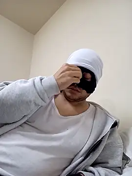 trkk9715 online show from March 19, 2026, 10:36 pm