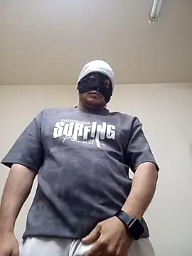 trkk9715 online show from March 23, 2026, 7:40 pm