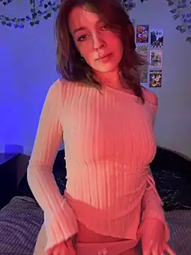 VelvetBlossom online show from April 4, 2026, 3:20 pm