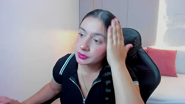 Snapshot of kira_relish chatting on June 29, 2026, 11:21 am kira relish online show from June 29, 2026, 11:21 am