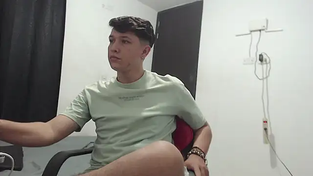 Lucifeeeer 666 online show from August 4, 2026, 8:33 pm