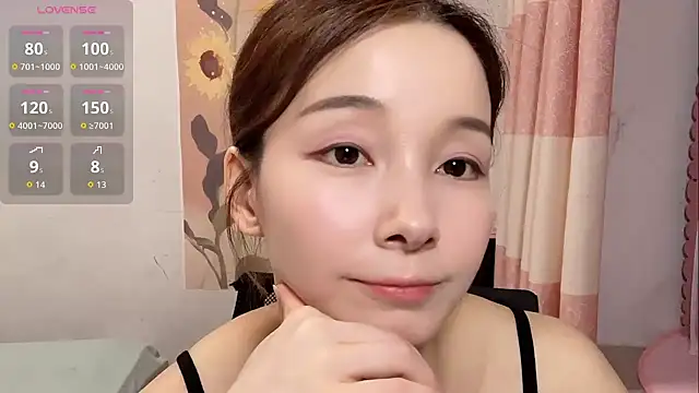 Snapshot of Tingting-rd chatting on July 12, 2026, 11:34 am Tingting-rd online show from July 12, 2026, 11:34 am