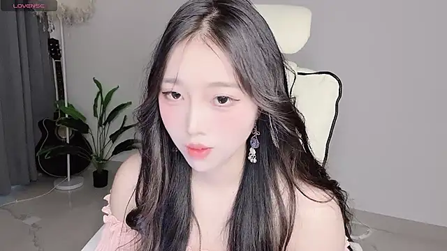 Yukiy8877 online show from March 24, 2026, 9:25 am