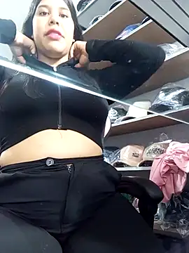 Snapshot of venuslaferte_ chatting on May 6, 2026, 8:36 pm venuslaferte online show from May 6, 2026, 8:36 pm