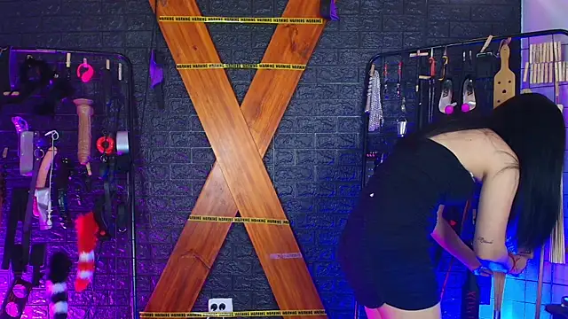 Mistress lexi bdsm online show from April 24, 2026, 7:38 pm