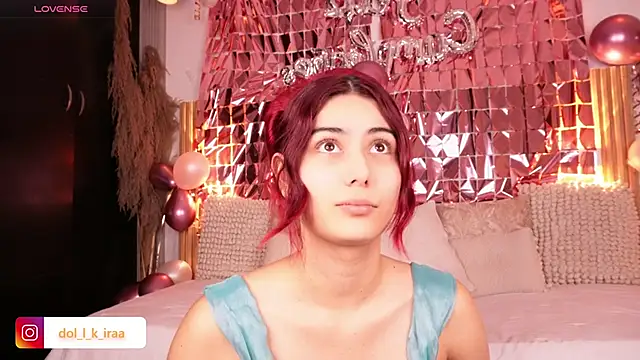 Doll kira  online show from June 9, 2026, 2:39 pm