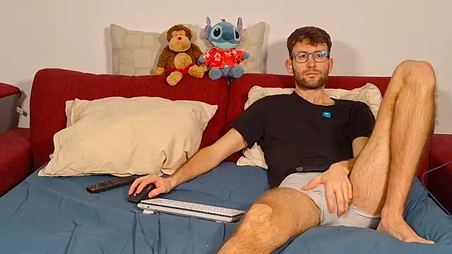 SoloUno0 online show from May 7, 2026, 4:23 pm