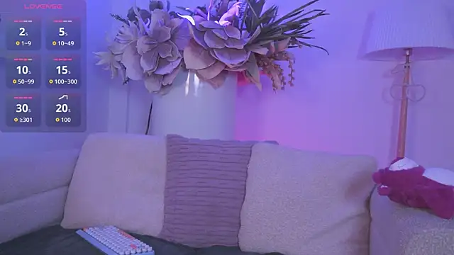Mia patrick1 online show from April 5, 2026, 11:18 am