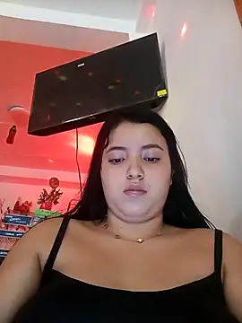 Snapshot of violetascottt chatting on April 9, 2026, 10:15 pm violetascottt online show from April 9, 2026, 10:15 pm