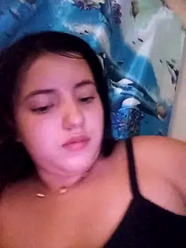 Snapshot of violetascottt chatting on April 14, 2026, 12:05 am violetascottt online show from April 14, 2026, 12:05 am