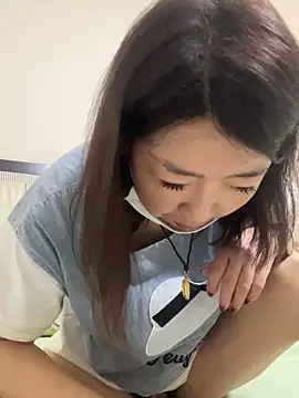 Snapshot of lululove66 chatting on March 28, 2026, 7:19 am lululove66 online show from March 28, 2026, 7:19 am