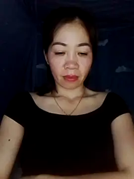 Snapshot of -Lunou- chatting on April 1, 2026, 5:10 pm -Lunou- online show from April 1, 2026, 5:10 pm
