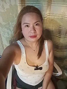 Amazingurlx online show from June 17, 2026, 9:01 am