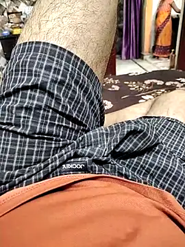 Snapshot of Shubhprit chatting on April 13, 2026, 1:38 pm Shubhprit online show from April 13, 2026, 1:38 pm