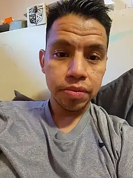 jonluv019 online show from March 21, 2026, 5:49 pm