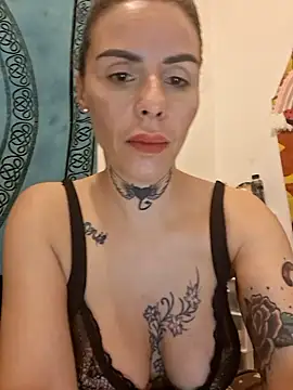 chiquitilla41 online show from May 23, 2026, 12:49 am