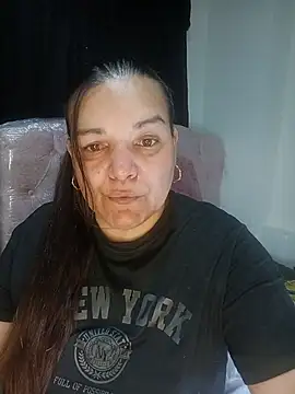 Zuleyka 69 online show from June 3, 2026, 9:20 pm
