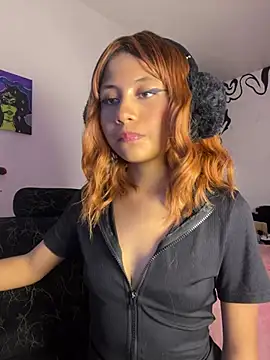 Nubeseliminadas online show from May 4, 2026, 2:07 am