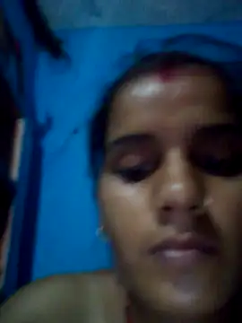 Raveena0990 online show from May 21, 2026, 2:57 pm