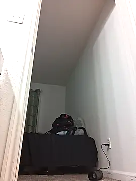 middickstroking online show from June 11, 2026, 4:10 am