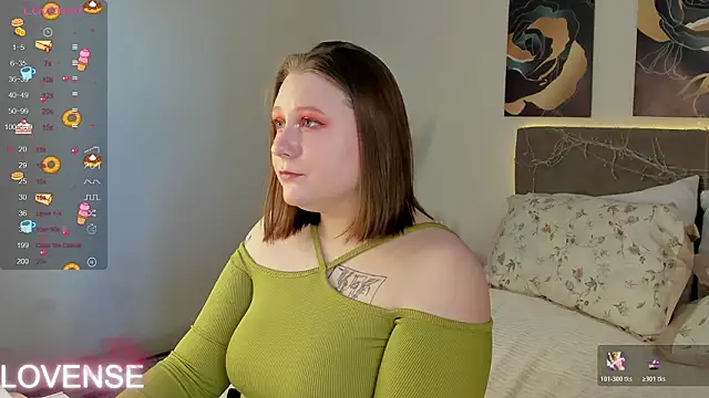 KatieGarsiaa online show from March 24, 2026, 8:30 am