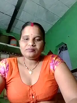 Shivani09900 online show from May 26, 2026, 7:54 pm