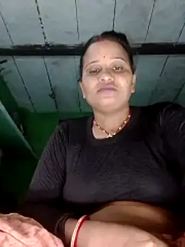 Snapshot of Shivani09900 chatting on June 15, 2026, 8:33 pm Shivani09900 online show from June 15, 2026, 8:33 pm