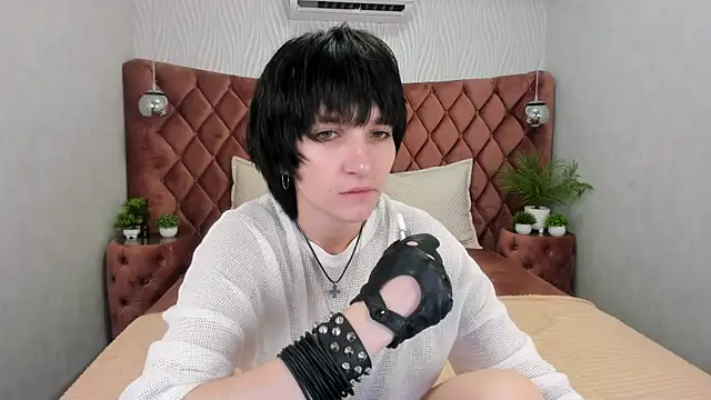 AdonBev online show from June 7, 2026, 6:28 am