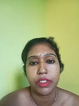 bannerjeesneha20 online show from May 14, 2026, 3:13 am