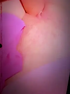 tukangcoli31 online show from April 3, 2026, 6:17 pm