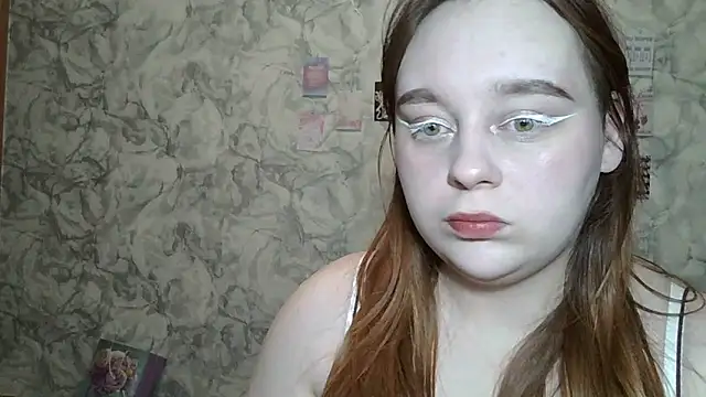 Jenny Kiss  online show from April 16, 2026, 6:09 pm