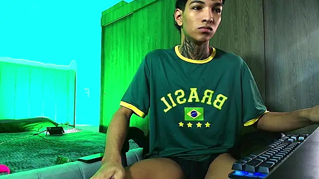 im Usuga online show from May 19, 2026, 11:05 am