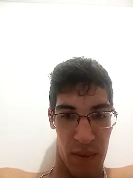 CARLITO XP online show from April 10, 2026, 8:57 pm
