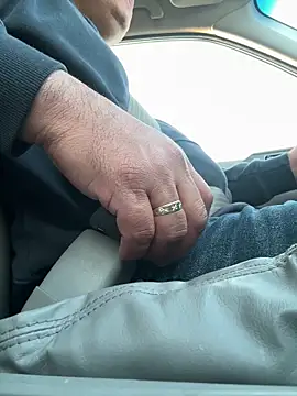 Crossroads5214 online show from March 31, 2026, 11:43 am