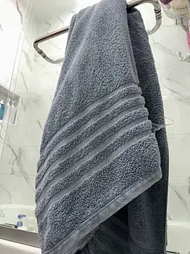 Crossroads5214 online show from April 7, 2026, 12:49 pm