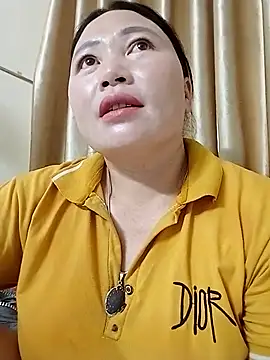 Snapshot of Lily_Daisy chatting on March 30, 2026, 11:17 pm Lily Daisy online show from March 30, 2026, 11:17 pm