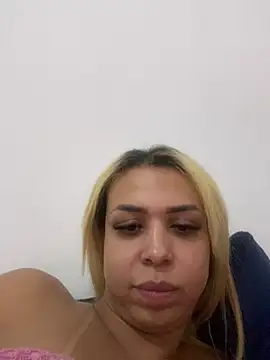 marcellyfiori online show from April 14, 2026, 11:00 pm